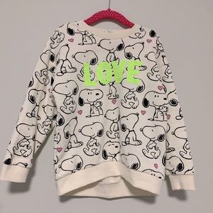 H&M sweatshirt with Snoopy